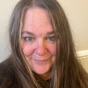 Meet your Posher, Posh